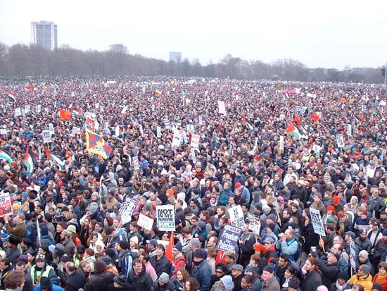 A phenomenal anti-war movement? - Aufheben - Vimarsana News