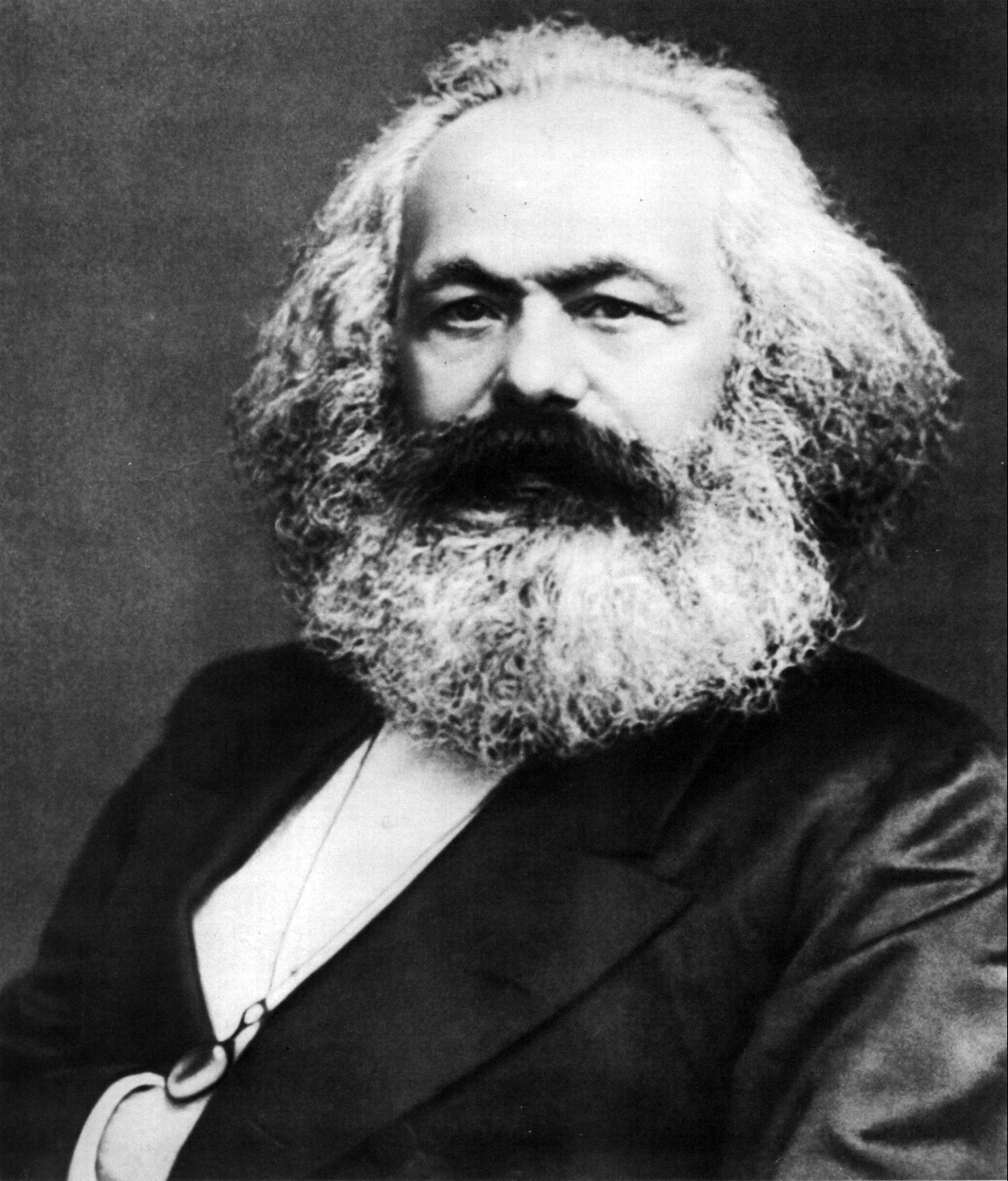 人文+社会 Marx and Living Labour Karl Marx: “Hence Capital is reckless of the health or