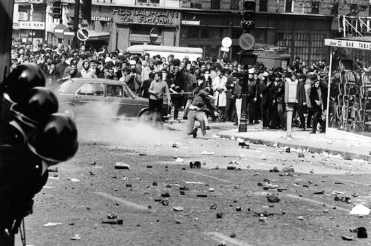 Enragés and Situationists in the Occupations Movement - Vimarsana News