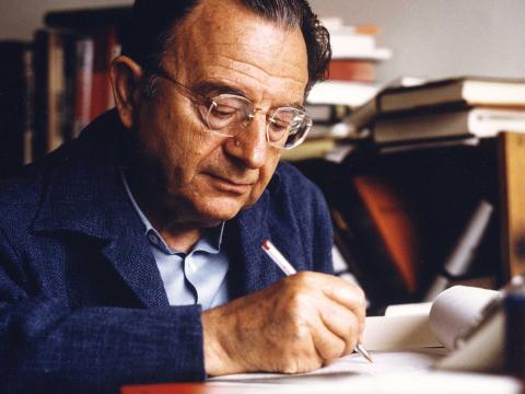 Erich Fromm in 1974