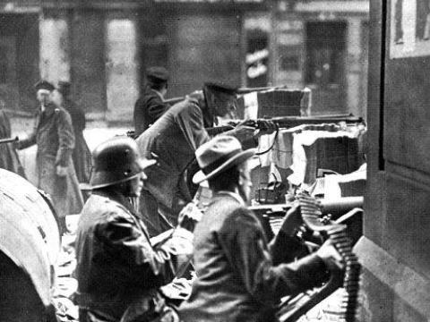 German Revolution barricade 