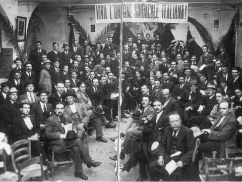 First meeting of the Central Committee of the USI, December 1912.