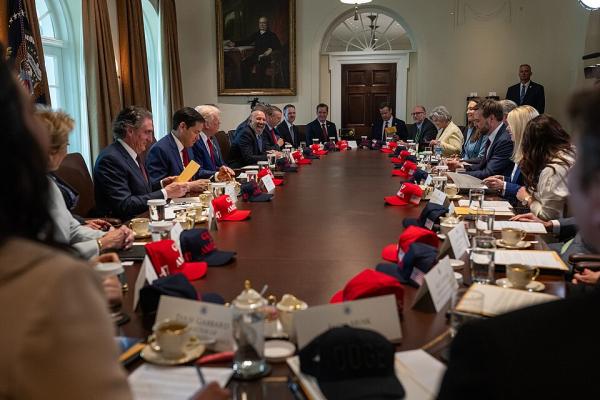 Official White House photo by Molly Riley, public domain, via Wikimedia Commons