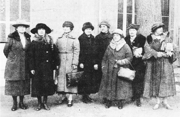 Delegates to the 1st Congress of the Communist Party, Marseille December 1921. from left to right: Marie Mayoux, Germaine Goujon, Lucie Colliard, Marthe Bigot, Suzanne Girault.