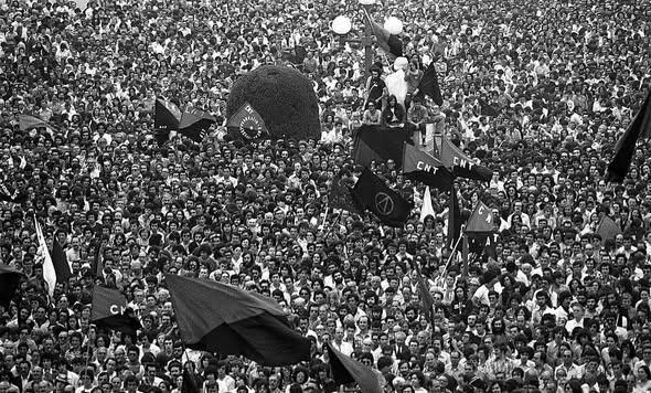 1977 CNT rally in Barcelona