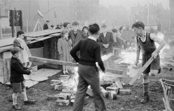 Lollard Adventure Playground -children playing with fire