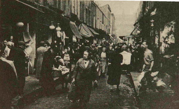 Whitechapel street market 1939