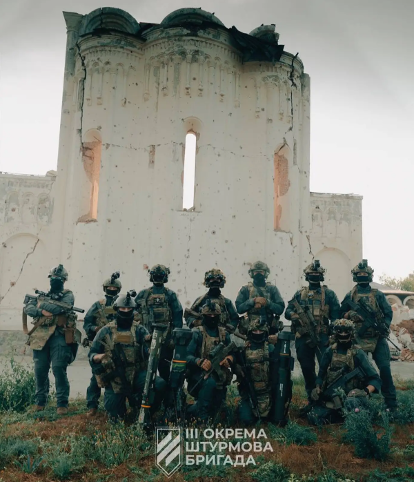 Ukraine’s fascist 3rd Separate Assault Brigade pose with their German-Israeli MATADOR grenade launchers, field-tested by Israel on Gazans in 2009