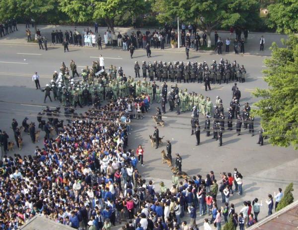 Chinese electronics workers strike in 2007 Chinese electronics workers strike in 2007