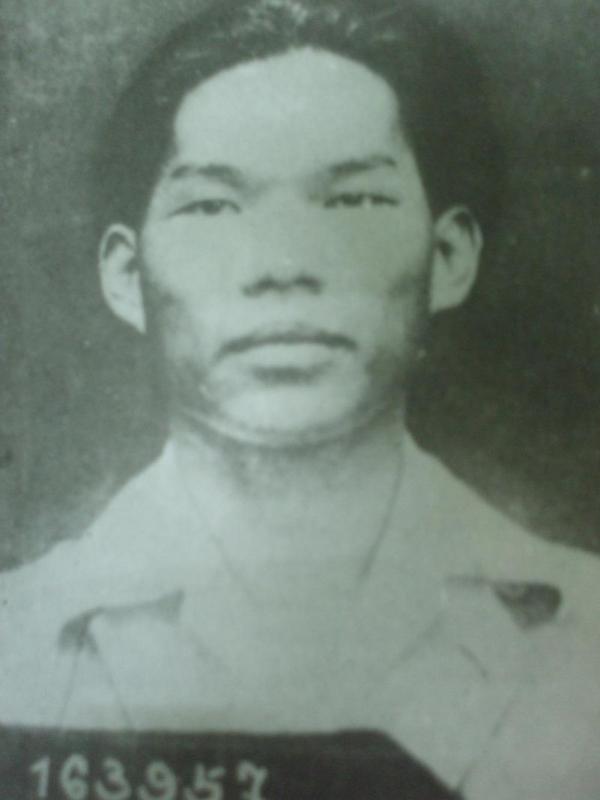 Jon Travolta porno jinsiy aloqa