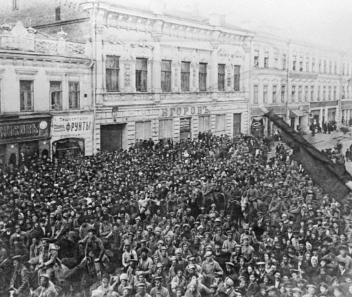 Red Army enter Samara - October 1918 Red Army enter Samara - October 1918
