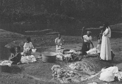 Washerwomen at work in 1910