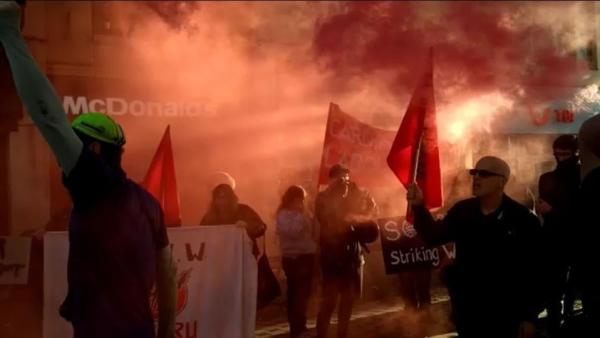 Fast Food Strike #FFS410 Fast Food Strike #FFS410
