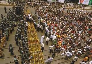 Vietnamese garment workers in struggle Vietnamese garment workers in struggle